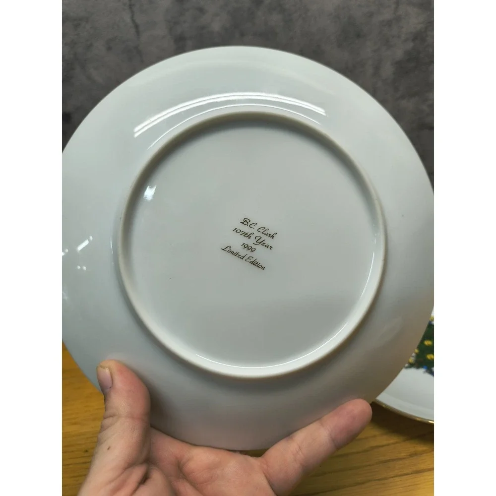 Lot Of 2 Christmas Tree Plate B.c. 107th‎ 1999 Limited Edition
